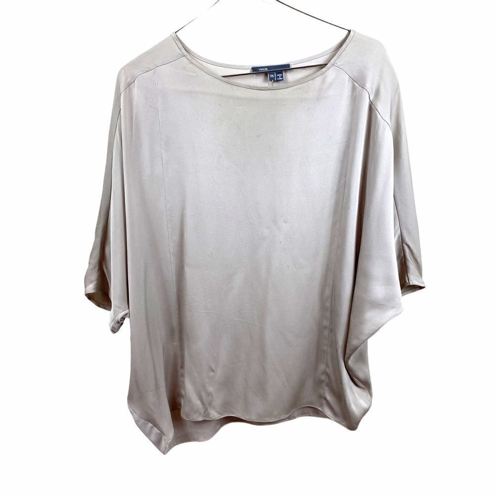 Vince. Sculptured Blouse in Champagne